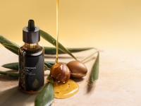 Starcie tytanów: olej moringa czy olej arganowy? Który lepszy?
